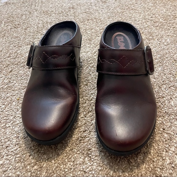 Klogs Womens Clogs Mules Shoes Leather Block Heels | Color: Brown | Size: 6.5 - Picture 4 of 9